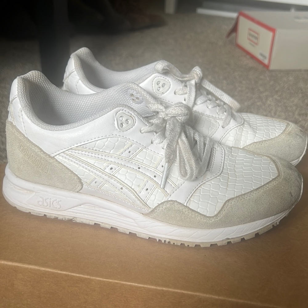 ASICS Tiger Gel-Saga.